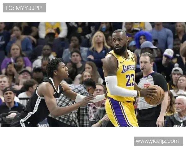 湖人客场击败灰熊，詹皇连得30+的精彩表现