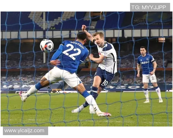 热刺队长凯恩全力以赴争夺英超冠军，掀起新赛季风暴